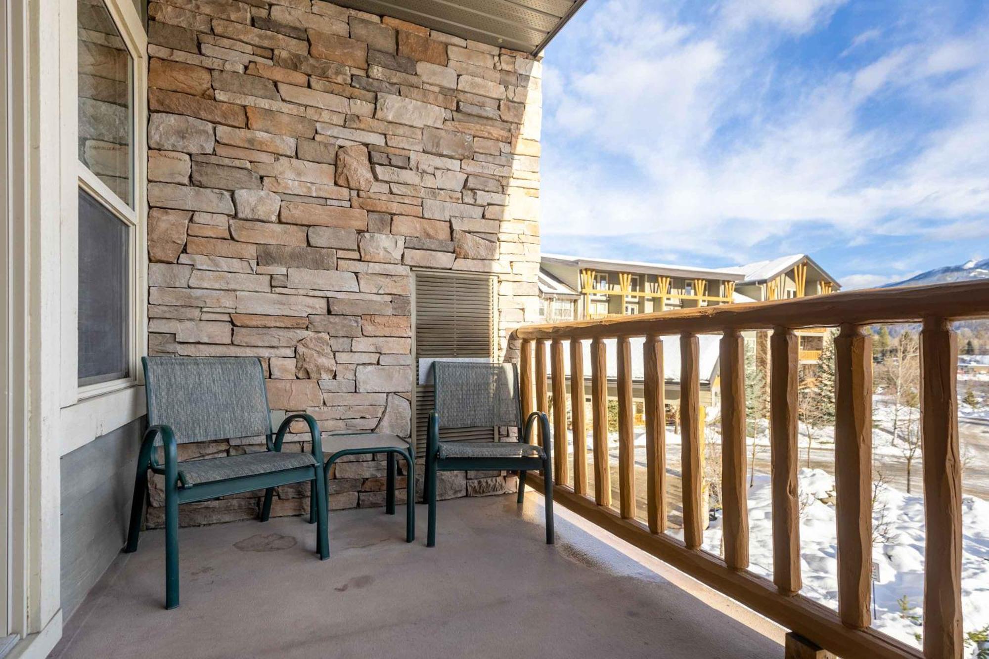 Silver Rock Condominiums By Fernie Central Reservations エクステリア 写真