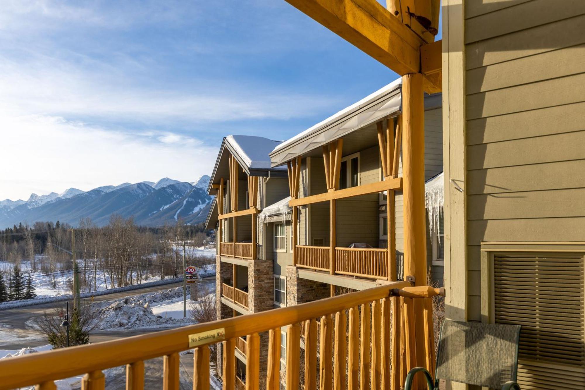 Silver Rock Condominiums By Fernie Central Reservations エクステリア 写真