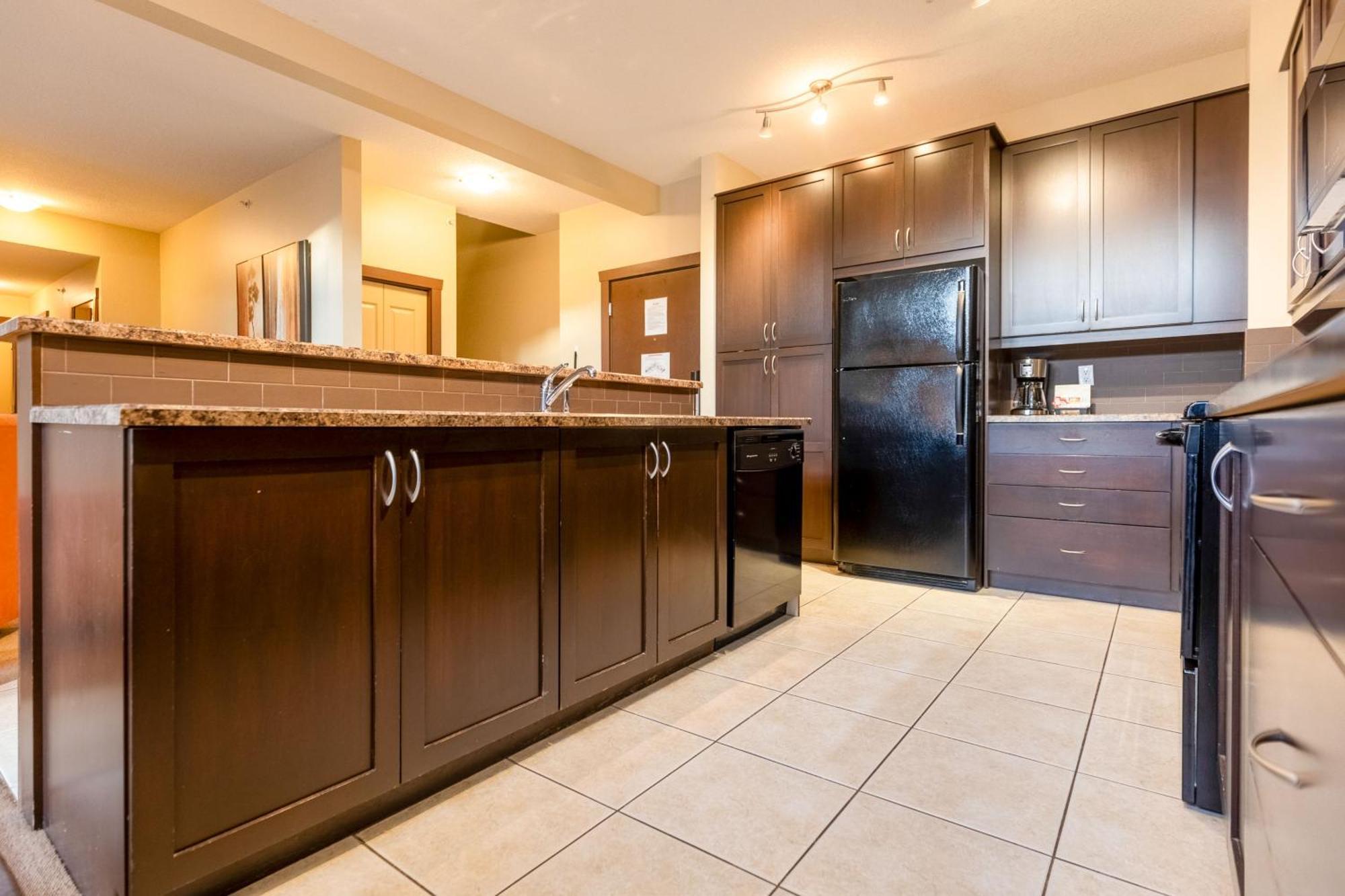 Silver Rock Condominiums By Fernie Central Reservations エクステリア 写真