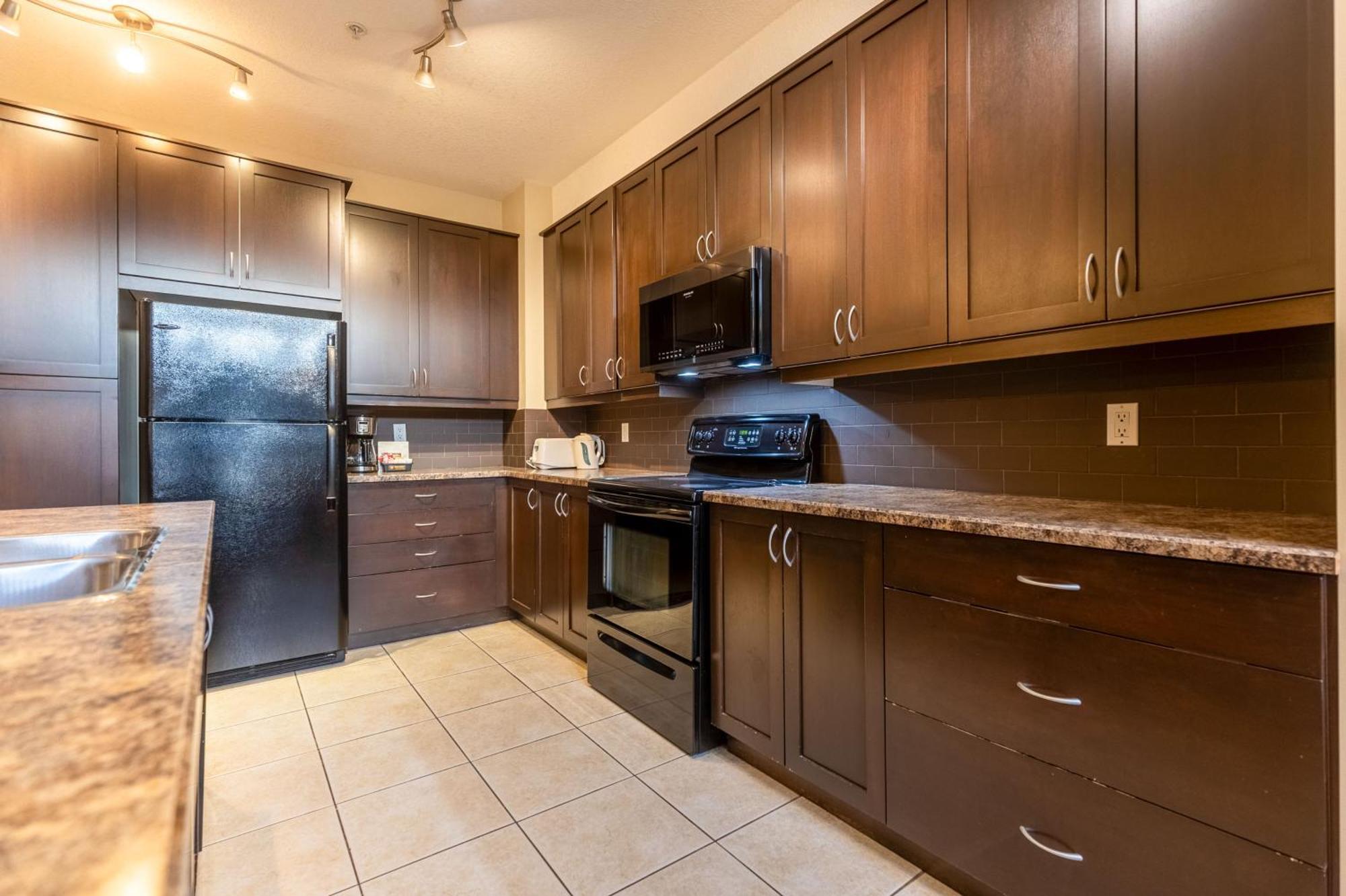 Silver Rock Condominiums By Fernie Central Reservations エクステリア 写真