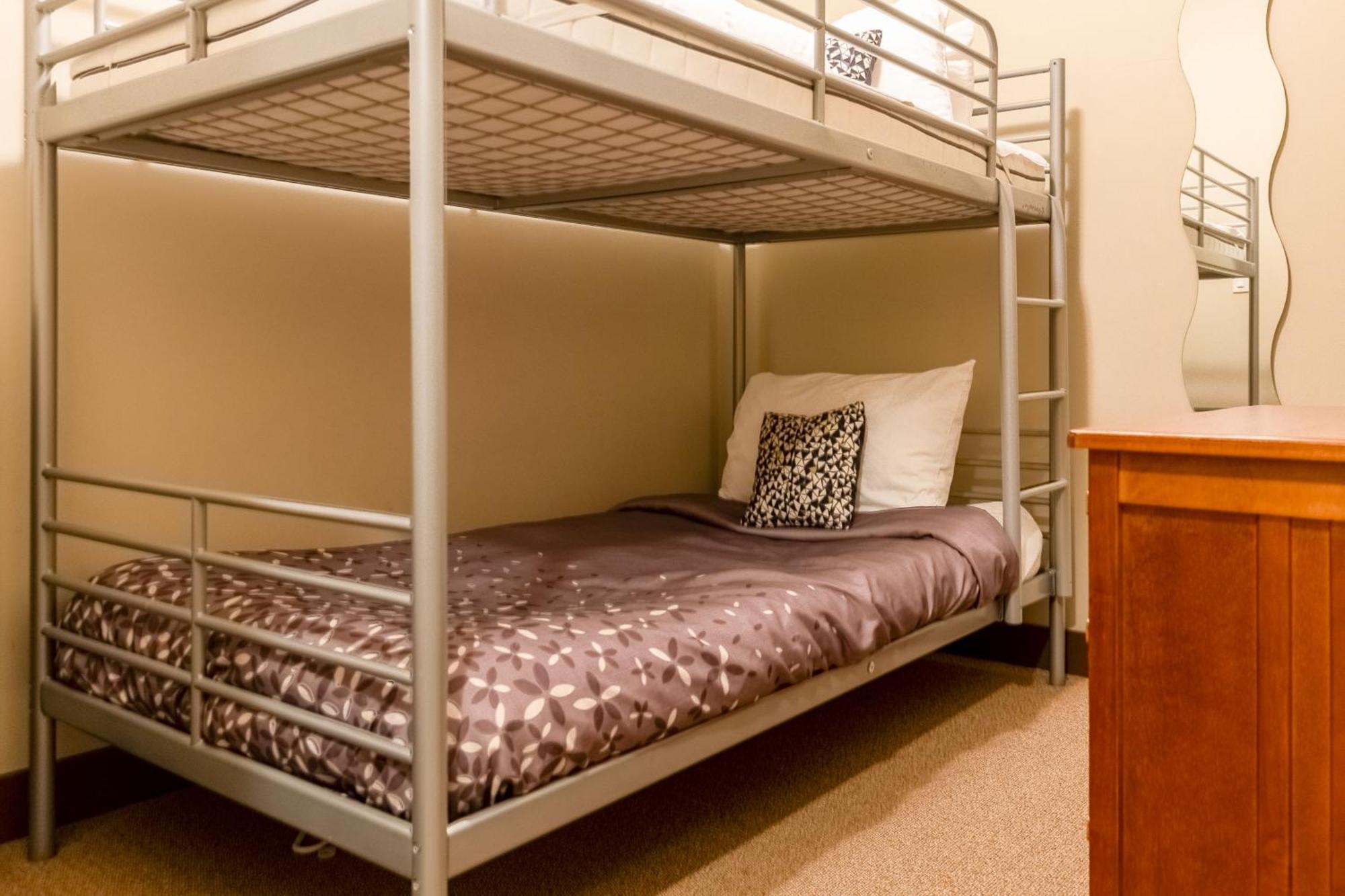 Silver Rock Condominiums By Fernie Central Reservations エクステリア 写真